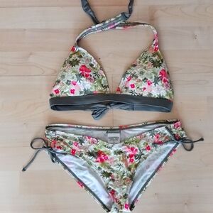 Patagonia bikini set excellent condition